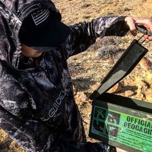 Meet your Posher, Colton